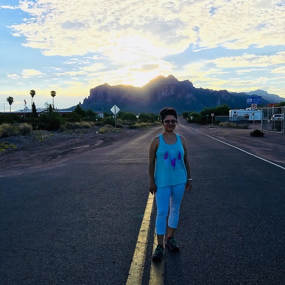 WELCOME!! 😊👗👚👡👟👜👠 - Picture 7 of 7